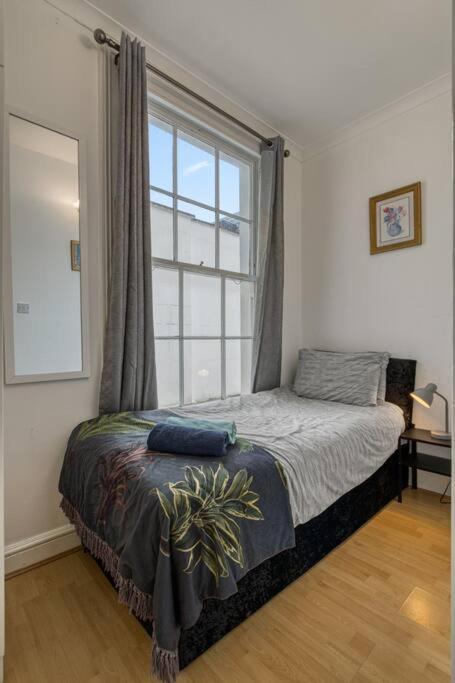 Cosy 2Br Retreat Near Paddington Station Apartment ลอนดอน ภายนอก รูปภาพ