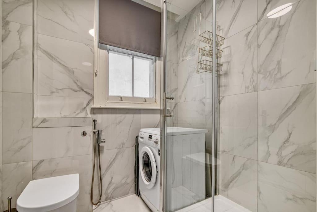 Cosy 2Br Retreat Near Paddington Station Apartment ลอนดอน ภายนอก รูปภาพ